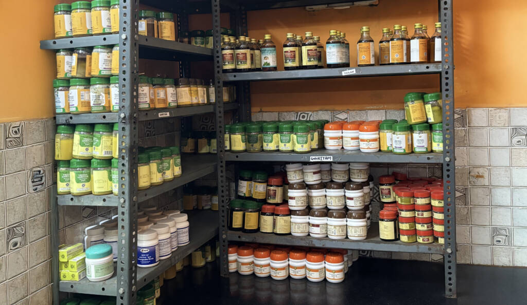 om ayurveda eye care hospital pharmacy inside image gurgaon